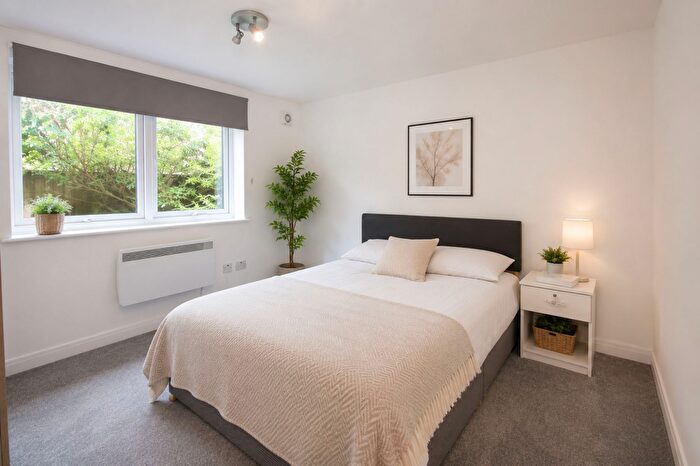 2 Bedroom Apartment To Rent In Redcliff Backs, Guild Court Redcliff Backs, BS1