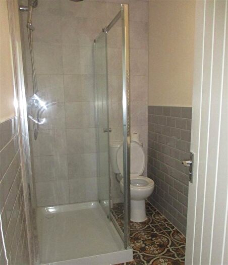 5 Bedroom Flat To Rent In Coronation Road, Bristol, BS3