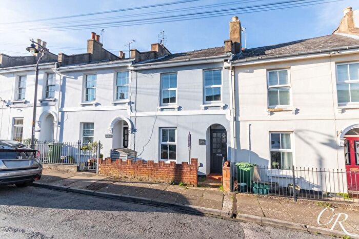 2 Bedroom Terraced House For Sale In Fairfield Road, Leckhampton, GL53