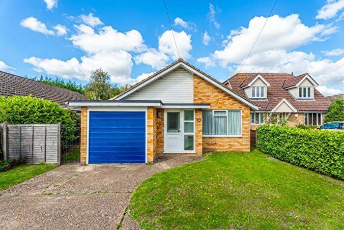 3 Bedroom Bungalow For Sale In Watford Road, St. Albans, Hertfordshire, AL2