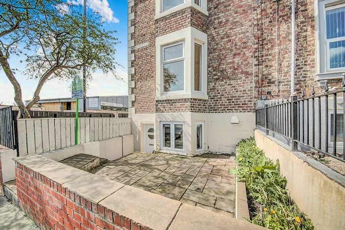1 Bedroom Flat To Rent In Tynemouth Road, North Shields, Tyne And Wear NE30