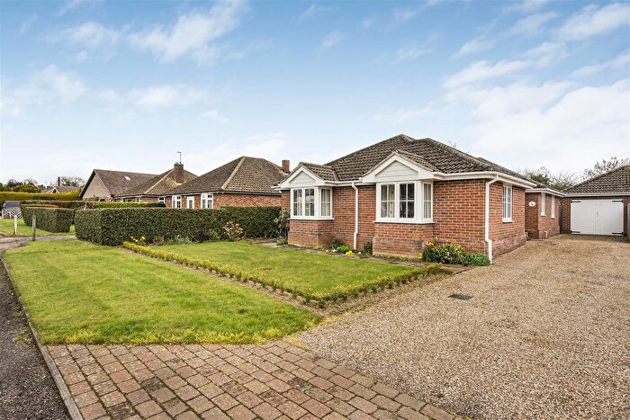3 Bedroom Detached Bungalow For Sale In Whitesfield, East Bergholt, Colchester, CO7