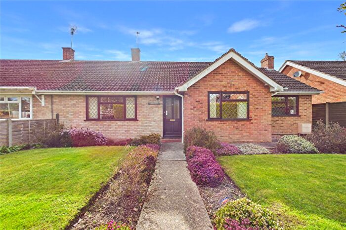 3 Bedroom Bungalow For Sale In School Lane, Burghfield Common, Reading, Berkshire, RG7