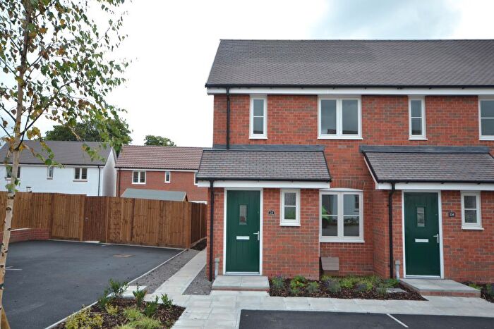 2 Bedroom End Of Terrace House To Rent In Anstee Road, Shaftesbury, SP7