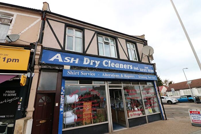 2 Bedroom Flat To Rent In Cranbrook Road, Ilford, IG6