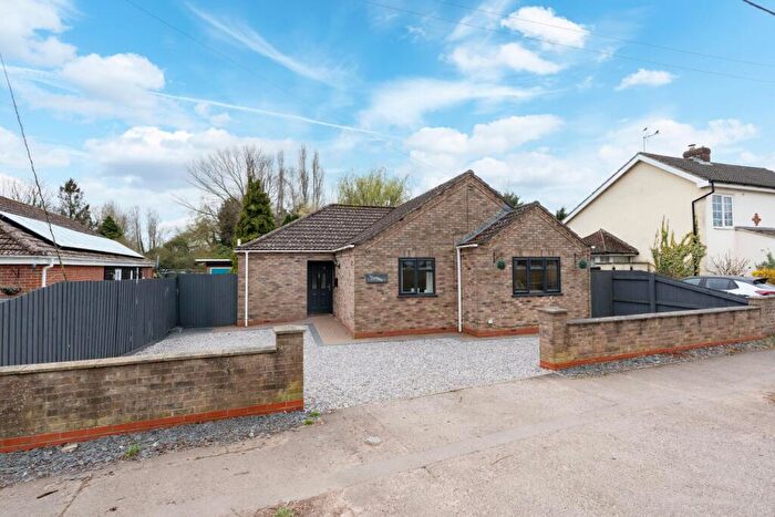 3 Bedroom Detached Bungalow For Sale In Sleaford Road, Wigtoft, Boston, PE20