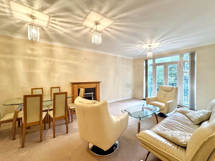 2 Bedroom Flat For Sale In Stonegrove, Mayfair Court, HA8