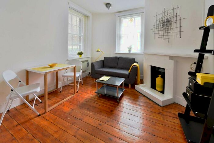 Studio To Rent In Hunter Street, London, WC1N