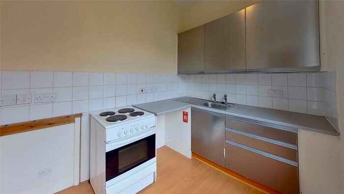 2 Bedroom Detached House To Rent In Broomfield Crescent, Edinburgh, EH12