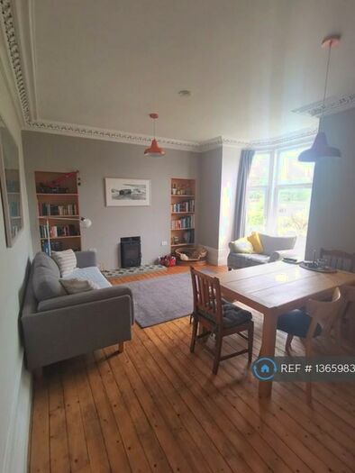 2 Bedroom Flat To Rent In First Floor, Aberdeen, AB25
