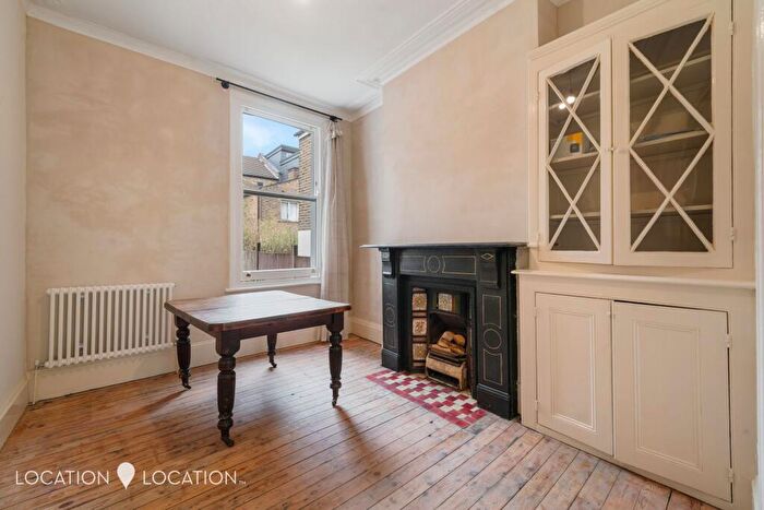 4 Bedroom Terraced House To Rent In Belgrade Road, London, N16
