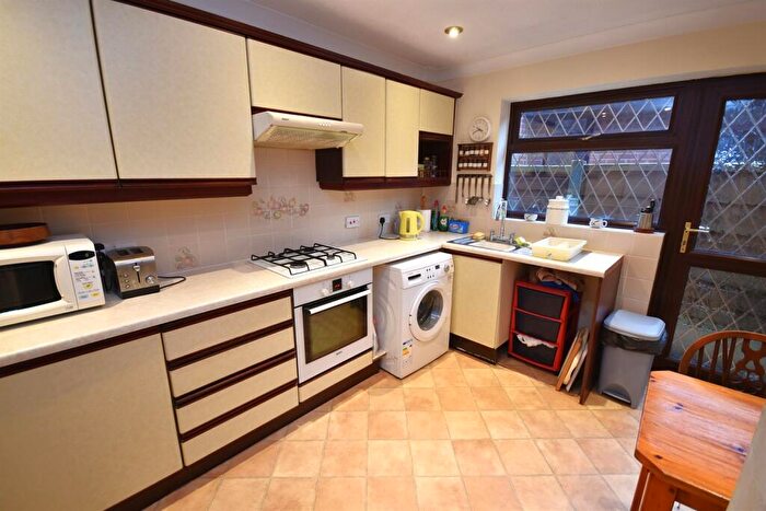 3 Bedroom Detached Bungalow For Sale In Drummond Way, Macclesfield, SK10