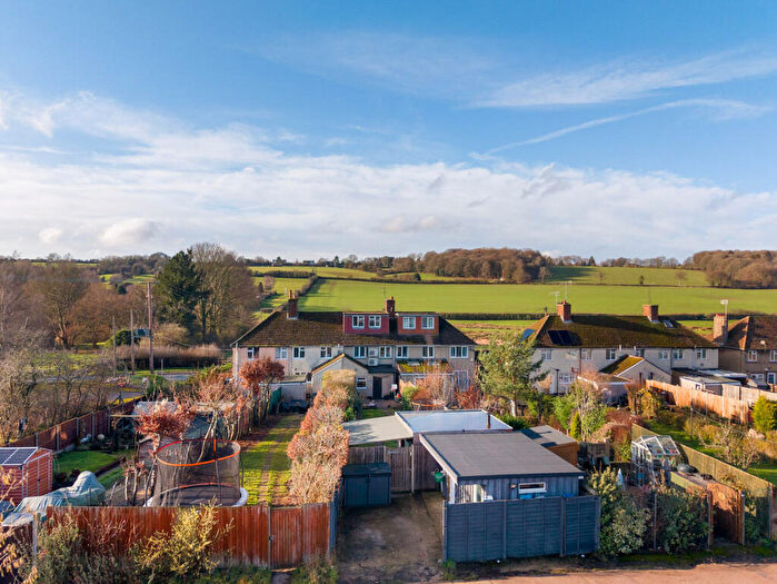 3 Bedroom Terraced House For Sale In Dagnall Road, Hemel Hempstead, HP1