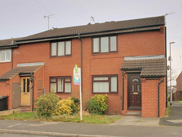 1 Bedroom Flat To Rent In Bransby Rise Farsley, Pudsey, West Yorkshire, LS28