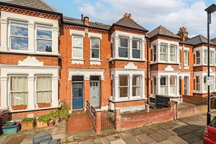 4 Bedroom Terraced House To Rent In Wilton Avenue, London, W4