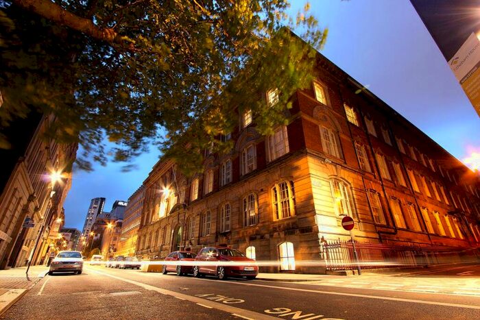 2 Bedroom Apartment To Rent In The Albany, Old Hall Street, L3