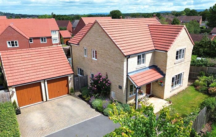 4 Bedroom Detached House For Sale In Green Street, Brockworth, Gloucester, GL3