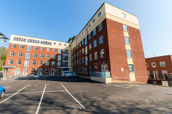 1 Bedroom Apartment To Rent In Thorpe Road, Norwich, Norfolk, NR1
