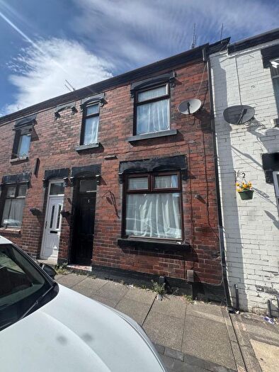 2 Bedroom Terraced House To Rent In Hawthorne Street, ST6