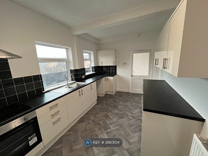 3 Bedroom End Terrace House To Rent In Jellicoe Street, Langwith, Mansfield, NG20