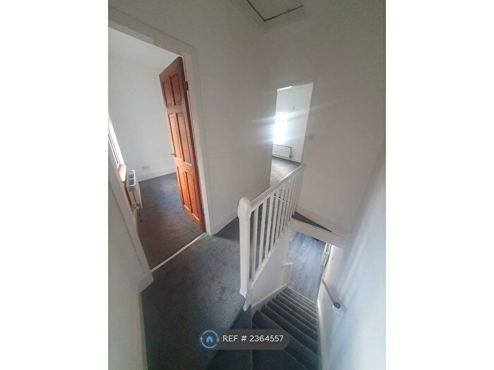 2 Bedroom End Of Terrace House To Rent In Caernarfon, Caernarfon, LL55