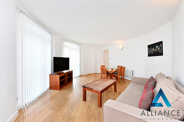1 Bedroom Penthouse To Rent In Dundee Wharf, Three Colt Street, E14
