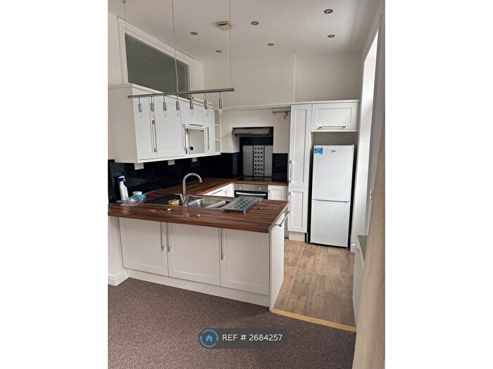 1 Bedroom Flat To Rent In Beauty For Ashes House, Sittingbourne, ME10