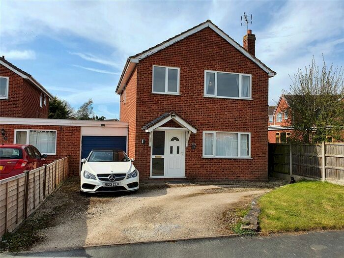 Houses for sale & to rent in WV16 6HU, Woodhill Road, Highley Bridgnorth