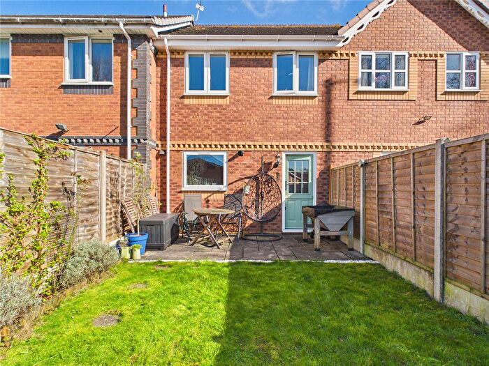 3 Bedroom Terraced House For Sale In Pilgrims Wharf, Bristol, BS4