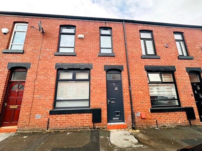 3 Bedroom Terraced House For Sale In Grasmere Street, Astley Bridge, Bolton, BL1