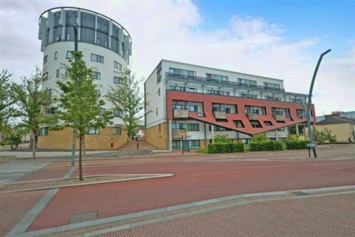 1 Bedroom Flat To Rent In Godinton Road, Ashford, Kent, TN23