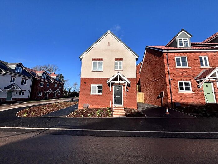 3 Bedroom Detached House To Rent In Goodmores Drive, Exmouth, EX8