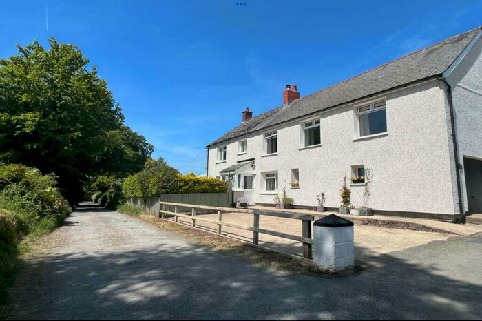 5 Bedroom Detached House For Sale In Ty Capel, Tegryn, SA35