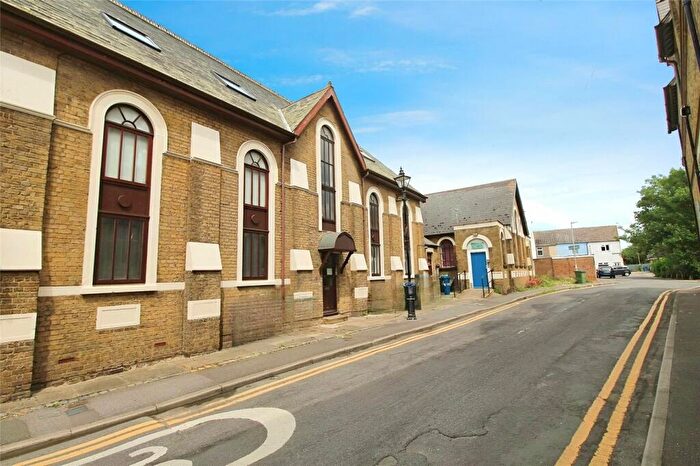 Flat For Sale In North Road, Queenborough, Kent, ME11