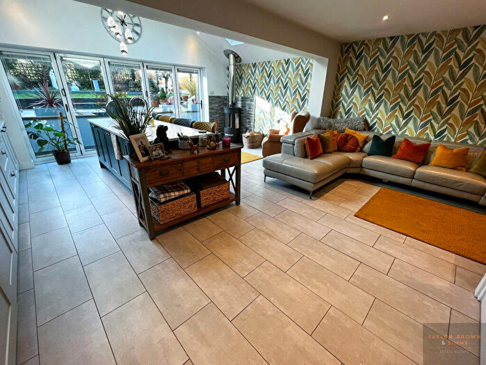 2 Bedroom Detached Bungalow For Sale In England Crescent, Heanor, Derbyshire, DE75