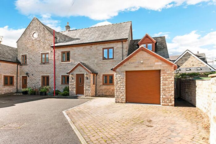 5 Bedroom Semi Detached House For Sale In Chapel Royd, Emley, HD8