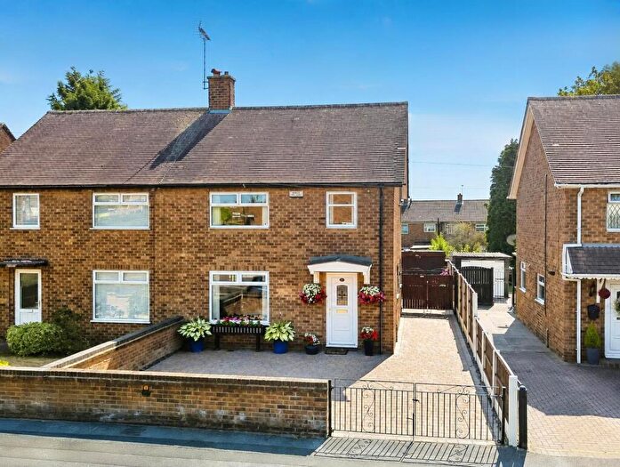 3 Bedroom Semi-Detached House For Sale In Chippenham Road, Bestwood Park, Nottingham, NG5