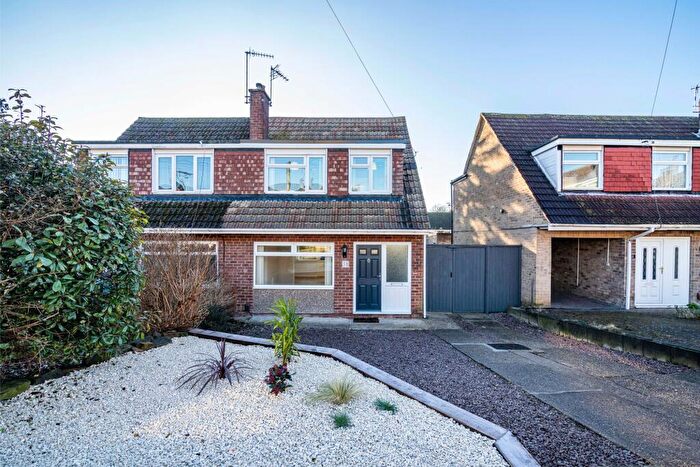 3 Bedroom Semi-Detached House To Rent In Winrow Gardens, Nottingham, NG6