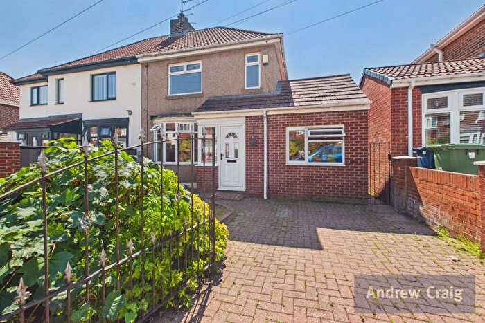 3 Bedroom Semi-Detached House For Sale In Druridge Avenue, Fulwell, SR6