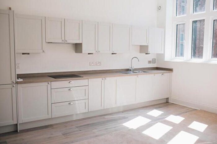 2 Bedroom Flat To Rent In St Marys Gate, Derby, DE1