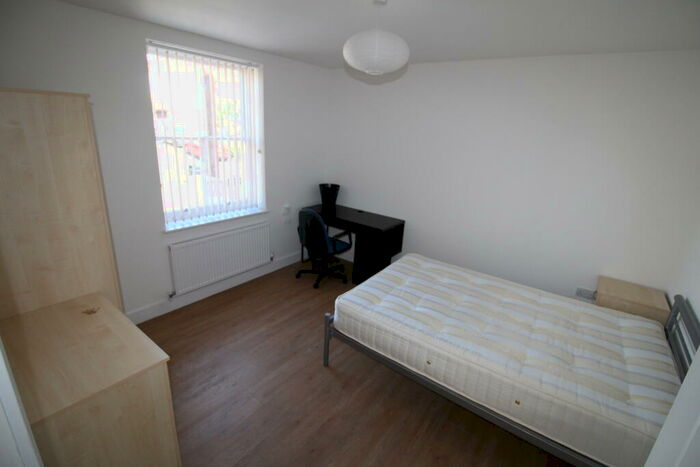 5 Bedroom Detached House To Rent In A Heathcote Road, Whitnash, Leamington Spa, CV31