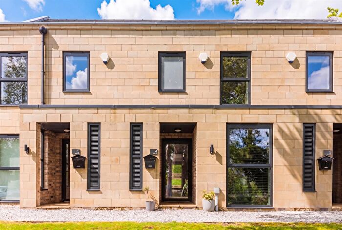 4 Bedroom Terraced House For Sale In Cliff Oaks, Fawcett Lane, Wortley, Leeds, LS12