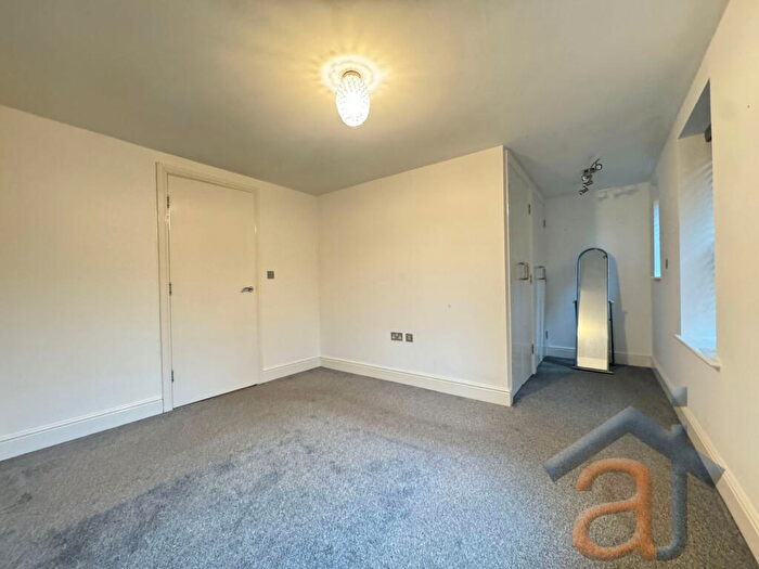 1 Bedroom Apartment For Sale In Park Crescent, Southport, PR9