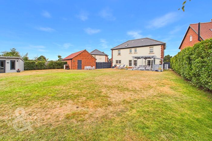 5 Bedroom Detached House For Sale In George Crescent, East Harling, Norwich, NR16