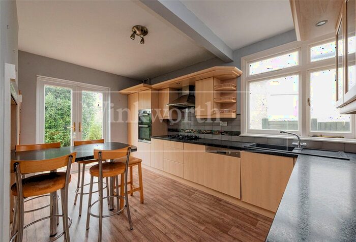 4 Bedroom Semi-Detached House To Rent In Mount Pleasant Road, London, NW10