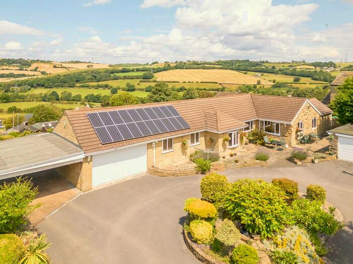 5 Bedroom Detached Bungalow For Sale In Gawthorpe Lane, Huddersfield, HD5