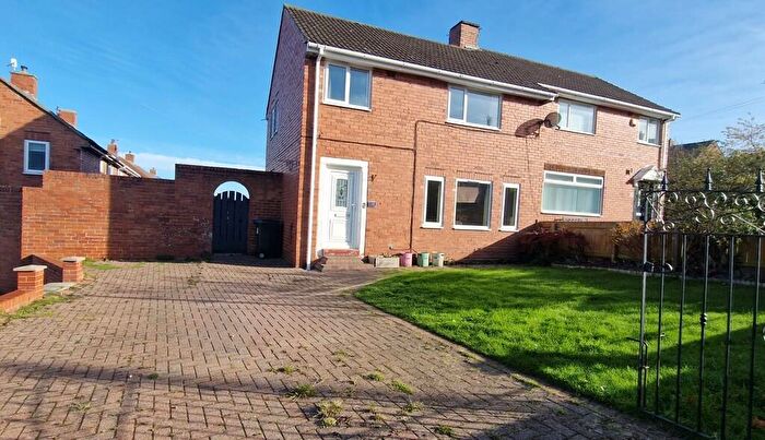 3 Bedroom Semi Detached House For Sale In Milton Road, Whickham, NE16