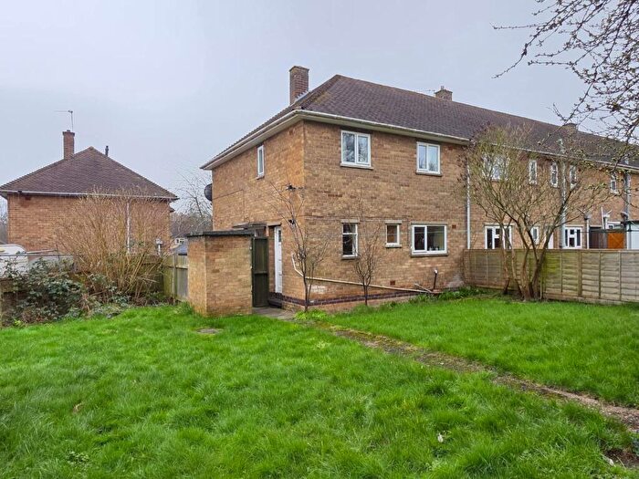 3 Bedroom End Of Terrace House For Sale In Blackbrook Road, Loughborough, LE11