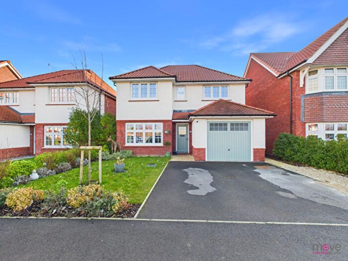 4 Bedroom Detached House For Sale In Foxglove Grove, Cheltenham, GL53
