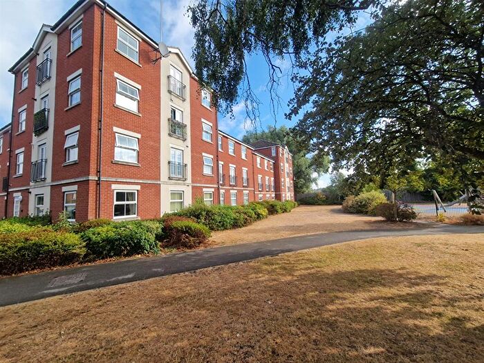 2 Bedroom Flat To Rent In Porter Square, Grantham, NG31